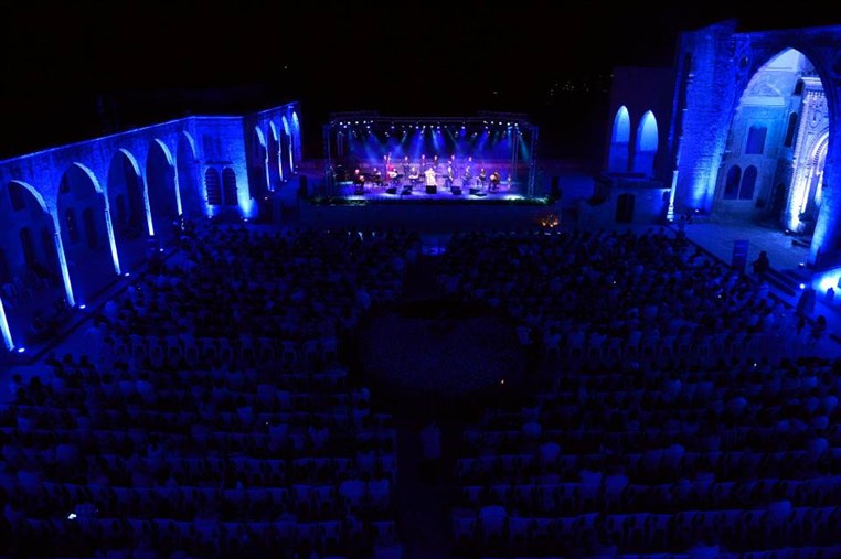 Kudsi Erguner & Waed Bouhassoun